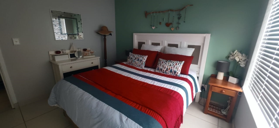 To Let 2 Bedroom Property for Rent in Hartenbos Central Western Cape